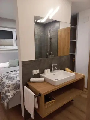 Ein Badezimmer in der Unterkunft Pension Baldauf - Dorf 31