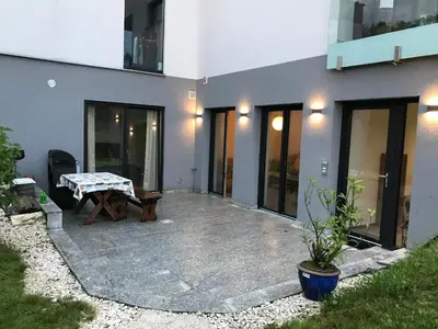 Ein Garten an der Unterkunft Appartment in Kammerl