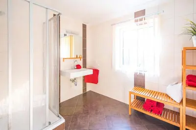 Ein Badezimmer in der Unterkunft Erblehenhof