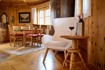 Ein Sitzbereich in der Unterkunft Chalet mySchlössl