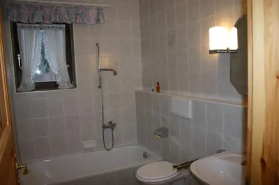 Ein Badezimmer in der Unterkunft Fewo Nr. 15 Haus Konradgut