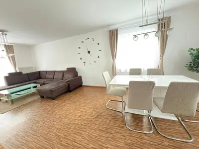 Ein Sitzbereich in der Unterkunft Bogi's Ferienhaus - Pension