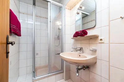 Ein Badezimmer in der Unterkunft Appartement Bergpanorama