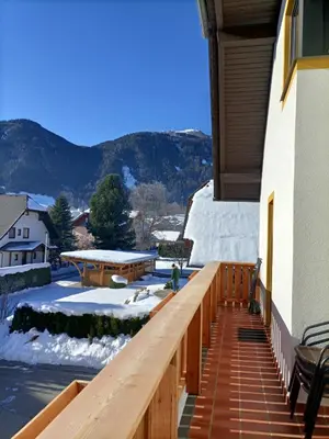 Ein allgemeiner Bergblick oder ein Berglick von der Ferienwohnung aus
