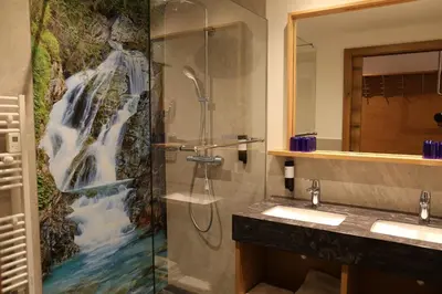 Ein Badezimmer in der Unterkunft Alpenresidenz Hotel Gell