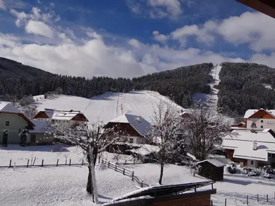 Haus Edelweiss im Winter