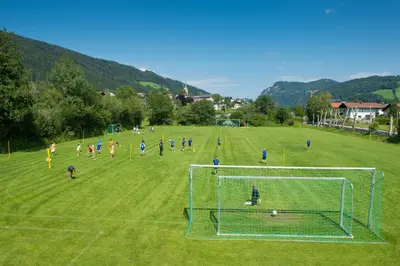 Ein allgemeiner Bergblick oder ein Berglick von des Hostels aus