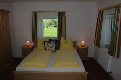 Ein Bett oder Betten in einem Zimmer der Unterkunft Plombergbauer