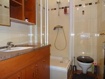Ein Badezimmer in der Unterkunft Gewölbezimmer am Marktplatz