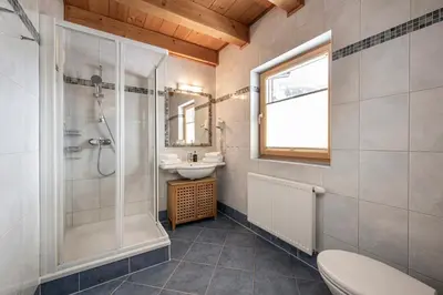 Ein Badezimmer in der Unterkunft AUSTRIA APPART - natural Lifestyle Appartements auf der Piste
