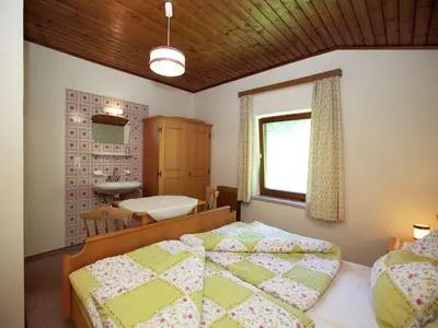 Ein Bett oder Betten in einem Zimmer der Unterkunft Apartment in Sankt Johann im Pongau near Ski Area
