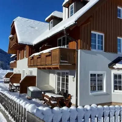 Apartment by the ski slope