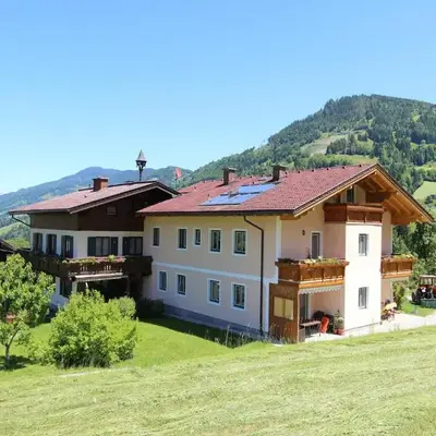 Apartment in Sankt Johann near Ski Area