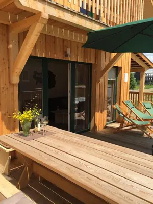 Ein Balkon oder eine Terrasse in der Unterkunft Hirsch Chalet