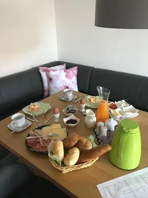 Essen in der Ferienwohnung oder in der Nähe