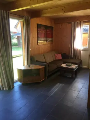 Ein Sitzbereich in der Unterkunft Alpenferienhaus Kreischberg