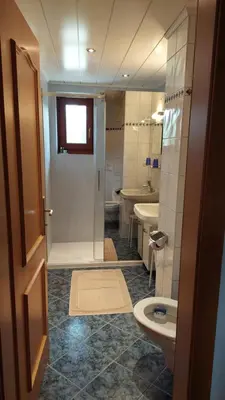 Ein Badezimmer in der Unterkunft Maxgut