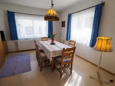 Ein Sitzbereich in der Unterkunft Haus Winkler