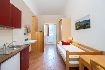 Küche/Küchenzeile in der Unterkunft Apartmentdorf Flößerstube