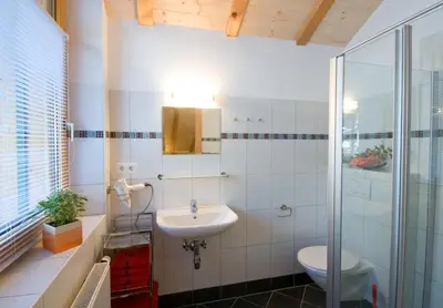 Ein Badezimmer in der Unterkunft Appartement K2