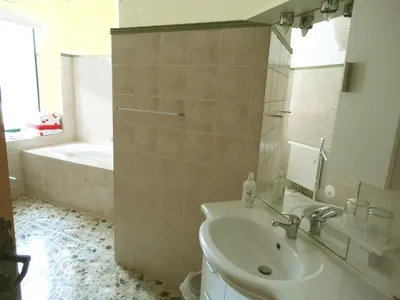 Ein Badezimmer in der Unterkunft Lindenhof
