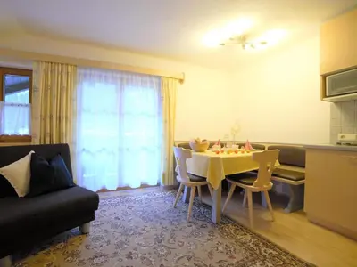 Ein Sitzbereich in der Unterkunft Apartment in Flachau near Salzburg Alps