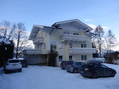 Haus Alpina Ski In & Ski Out im Winter