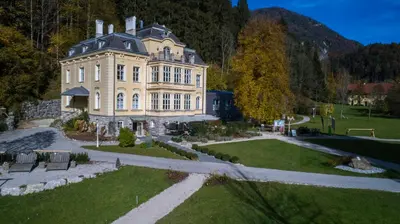 Naturlandschaft in der Nähe der Lodge