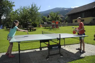 Tischtennis in der Unterkunft Chalets Wagrain oder in der Nähe
