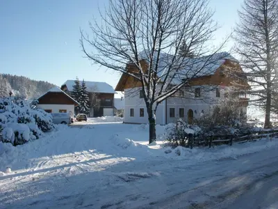 Bio Bauernhof Schoberhof im Winter