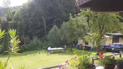Ein Garten an der Unterkunft Imlau 51