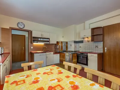 Küche/Küchenzeile in der Unterkunft Holiday Home Pilz by Interhome