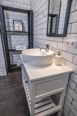 Ein Badezimmer in der Unterkunft The Gallery
