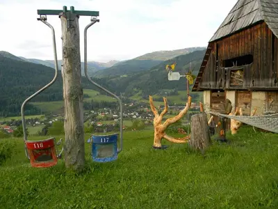 Ein allgemeiner Bergblick oder ein Berglick von des Chalets aus