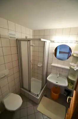 Ein Badezimmer in der Unterkunft Appartements Mantinger