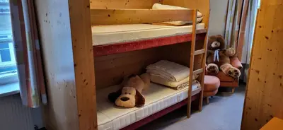 Ein Bett oder Betten in einem Zimmer der Unterkunft FEWO Gabi Haus Pacher