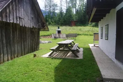 Ein Garten an der Unterkunft Stegerhütte