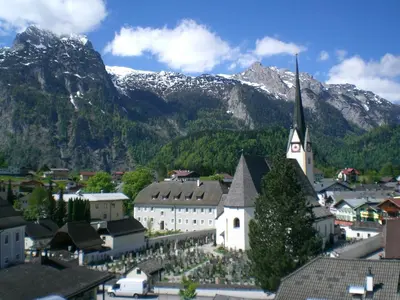 Ein allgemeiner Bergblick oder ein Berglick von der Ferienwohnung aus
