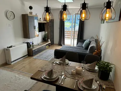 Ein Sitzbereich in der Unterkunft Schnelli Appartement Schladming