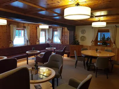 Ein Sitzbereich in der Unterkunft Hotel Koch