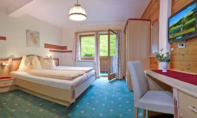 Ein Bett oder Betten in einem Zimmer der Unterkunft Gasthof zum Kaiserweg