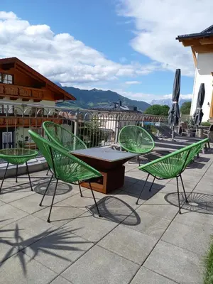 Ein allgemeiner Bergblick oder ein Berglick von der Ferienwohnung aus