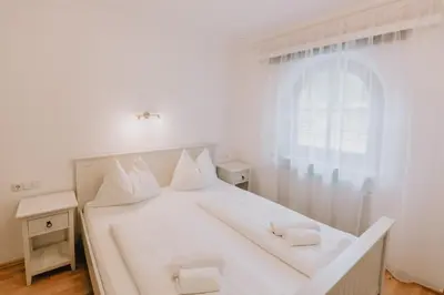 Ein Bett oder Betten in einem Zimmer der Unterkunft Townville Chalet´s