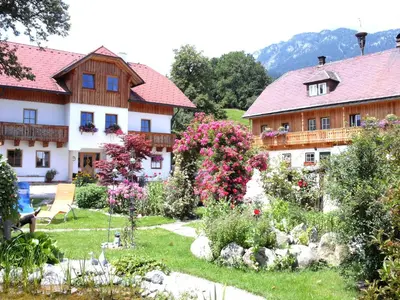 Ein Garten an der Unterkunft Biohaus Florian