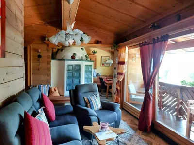 Ein Sitzbereich in der Unterkunft Appartement Hödlmoser
