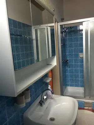 Ein Badezimmer in der Unterkunft Katarina's cozy bungalov