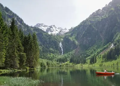 Naturlandschaft in der Nähe des Bauernhofs