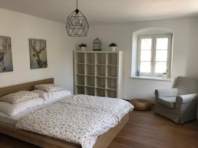 Ein Bett oder Betten in einem Zimmer der Unterkunft Fancy Luxury Home In Former Tavern