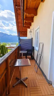 Ein allgemeiner Bergblick oder ein Berglick von der Ferienwohnung aus