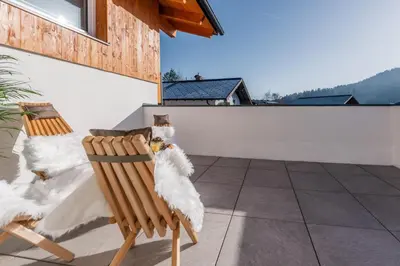 Ein allgemeiner Bergblick oder ein Berglick von der Ferienwohnung aus